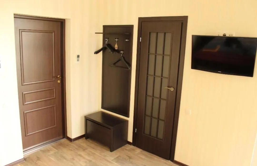 Misteriya Hotel-1